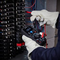 Sử dụng thực tế đồng hồ vạn năng